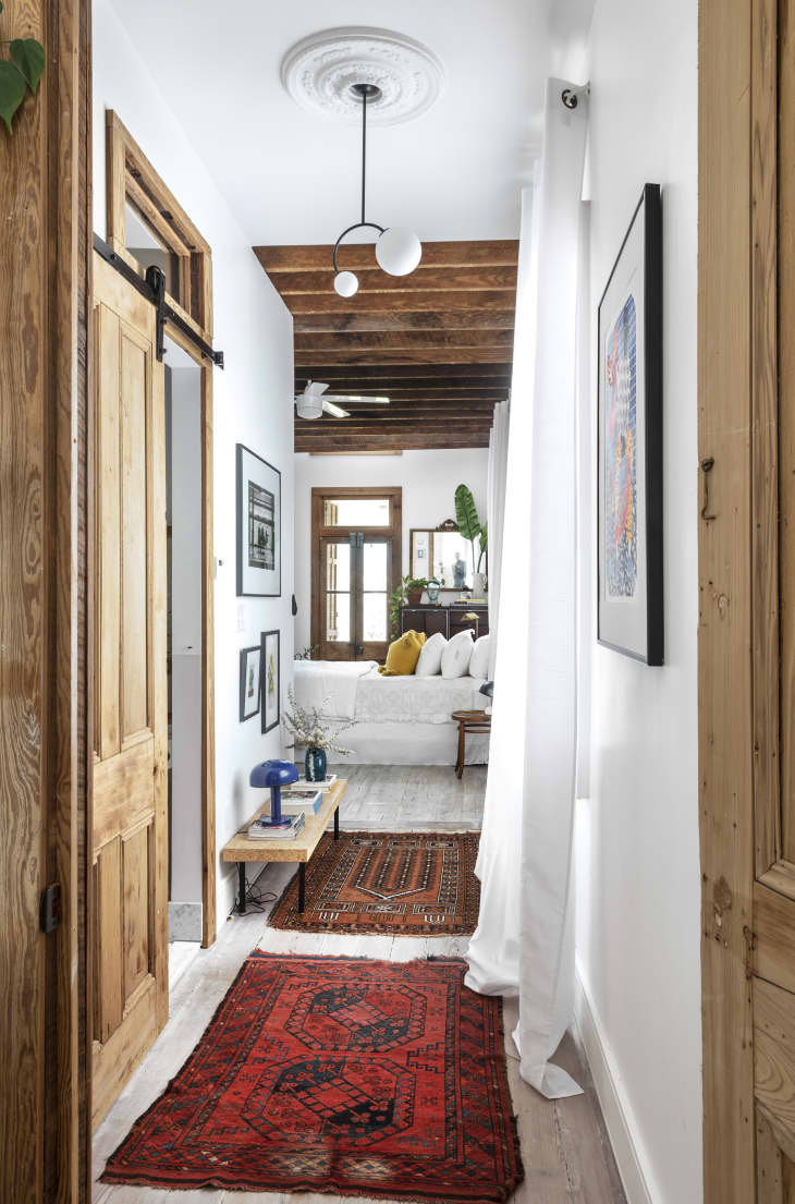 Living room clearance hallway